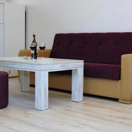Excellent Apartment In The Republic Square Pushkin 3 Yerevan Bagian luar foto
